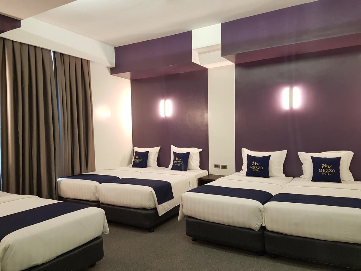 Mezzo Hotel Cebu Extérieur photo