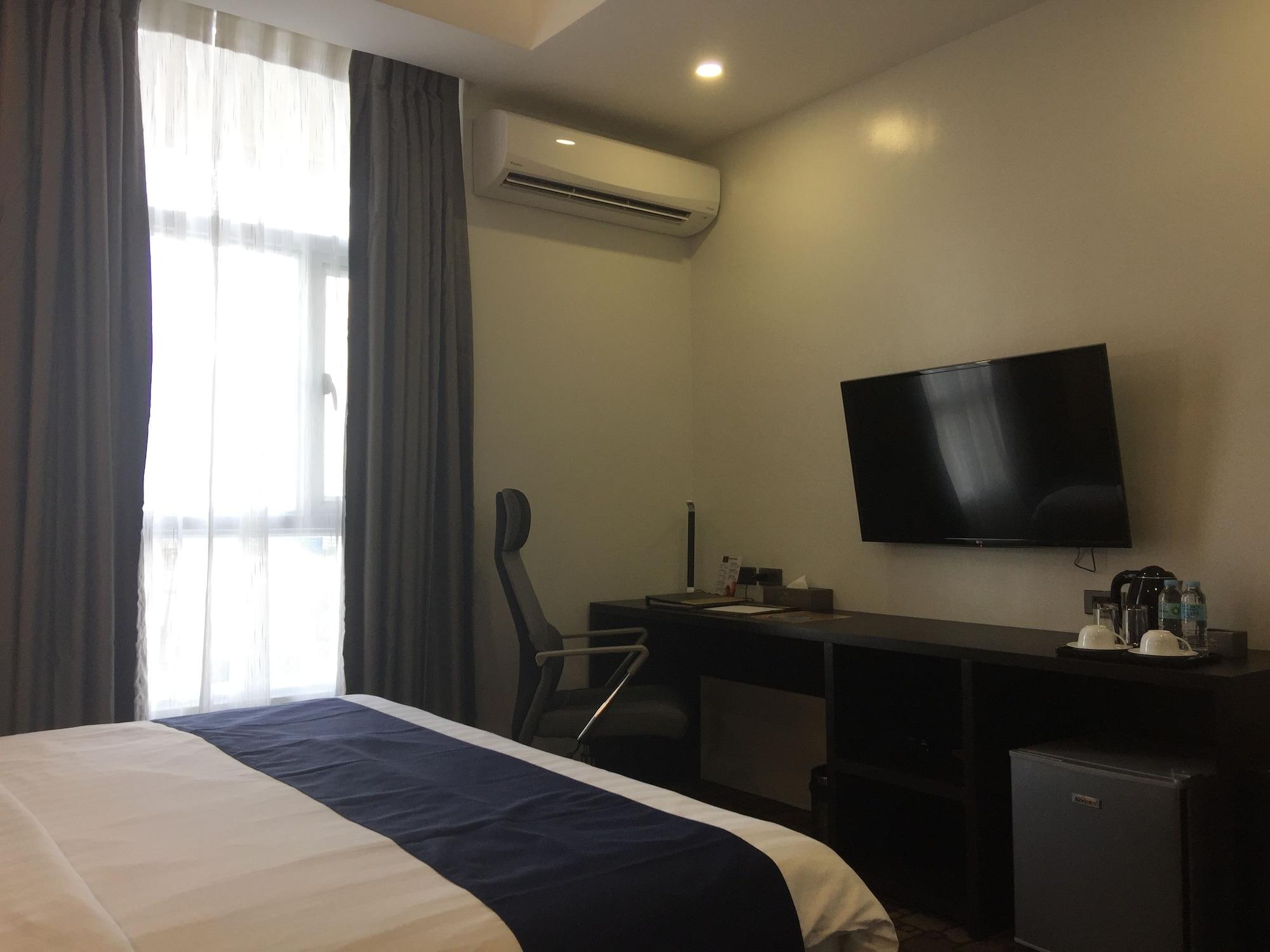 Mezzo Hotel Cebu Extérieur photo