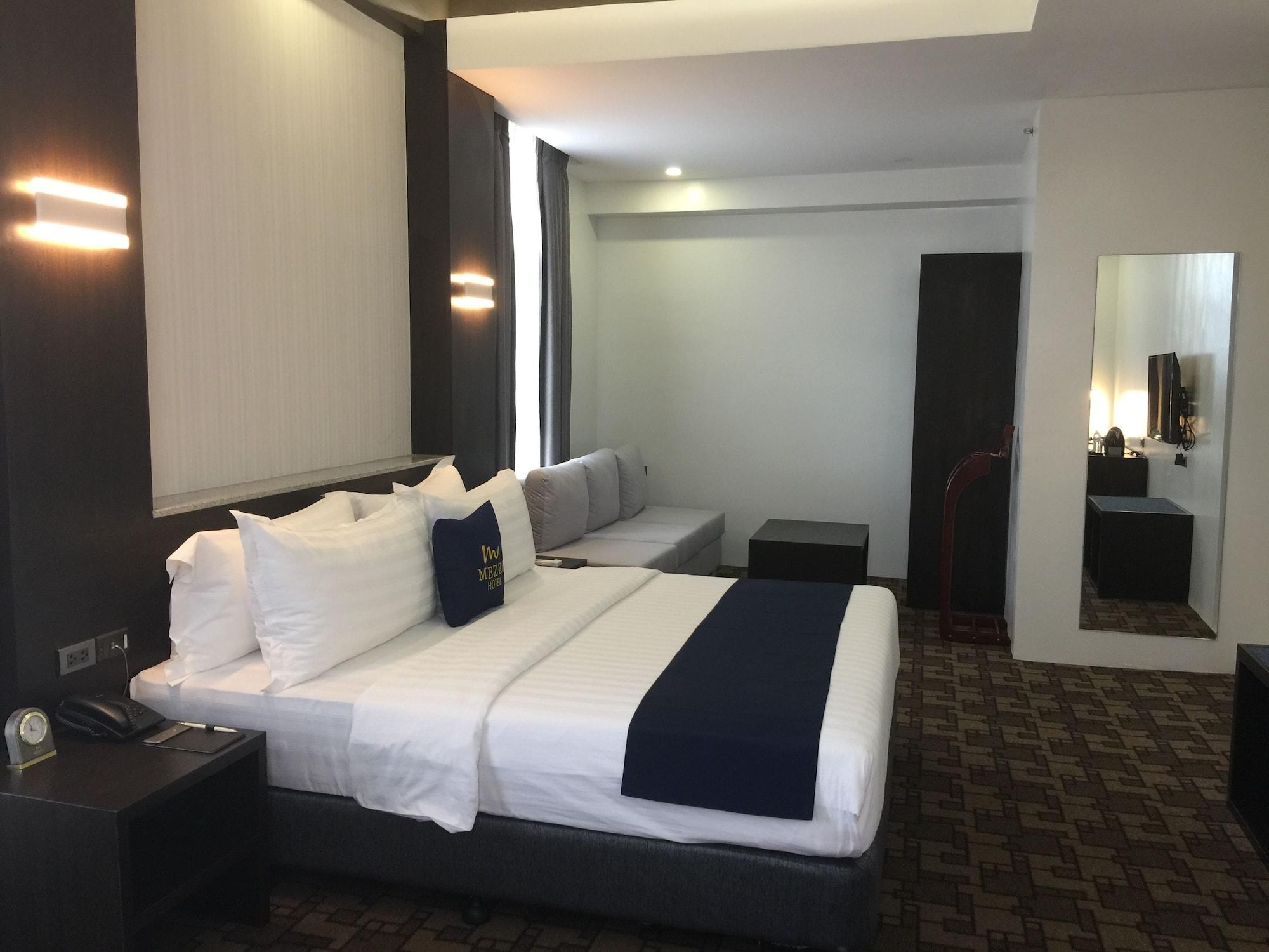 Mezzo Hotel Cebu Extérieur photo