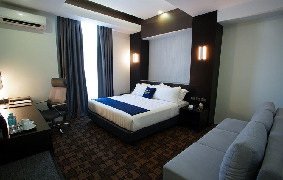Mezzo Hotel Cebu Extérieur photo