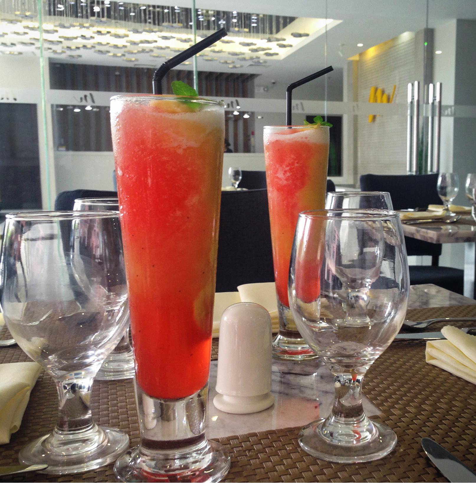 Mezzo Hotel Cebu Extérieur photo