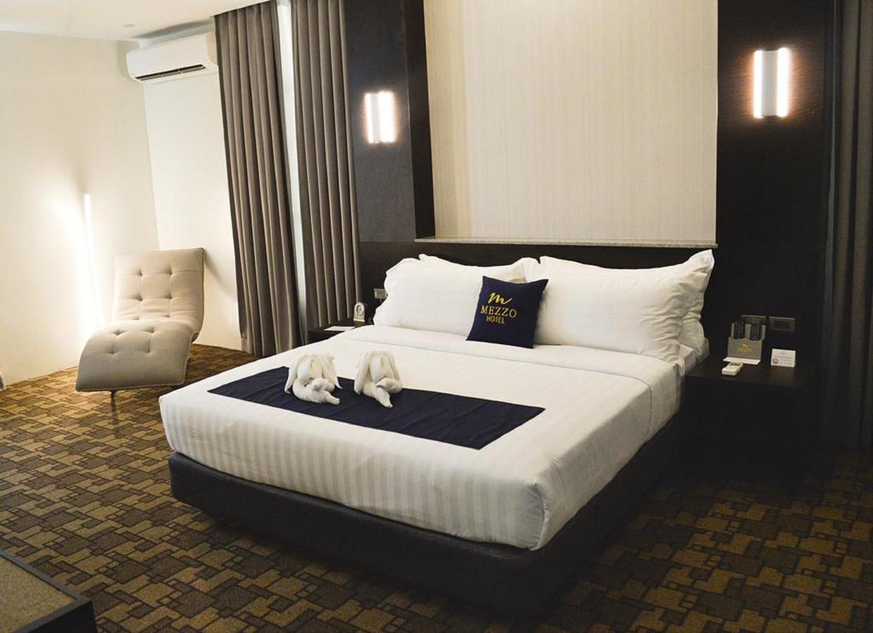 Mezzo Hotel Cebu Extérieur photo
