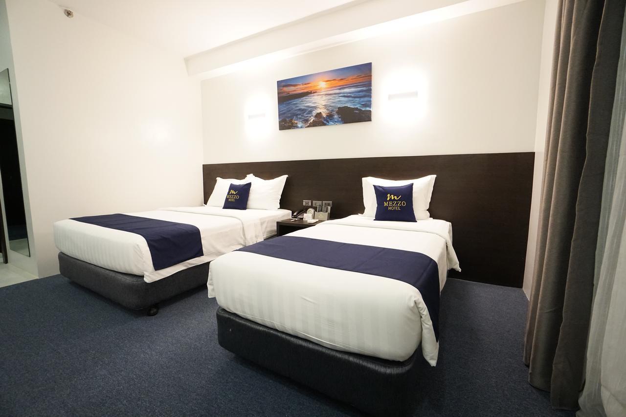 Mezzo Hotel Cebu Extérieur photo