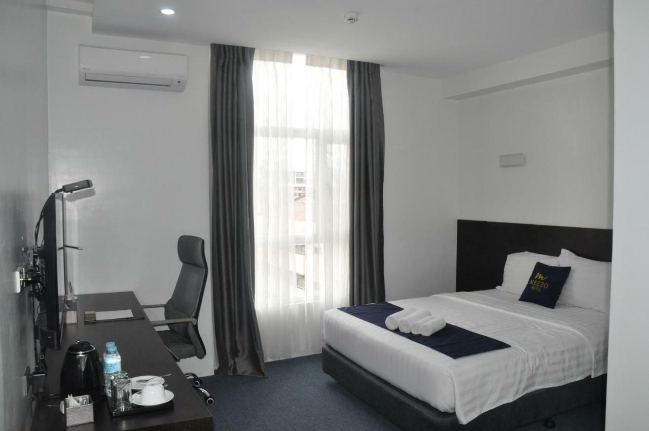 Mezzo Hotel Cebu Extérieur photo