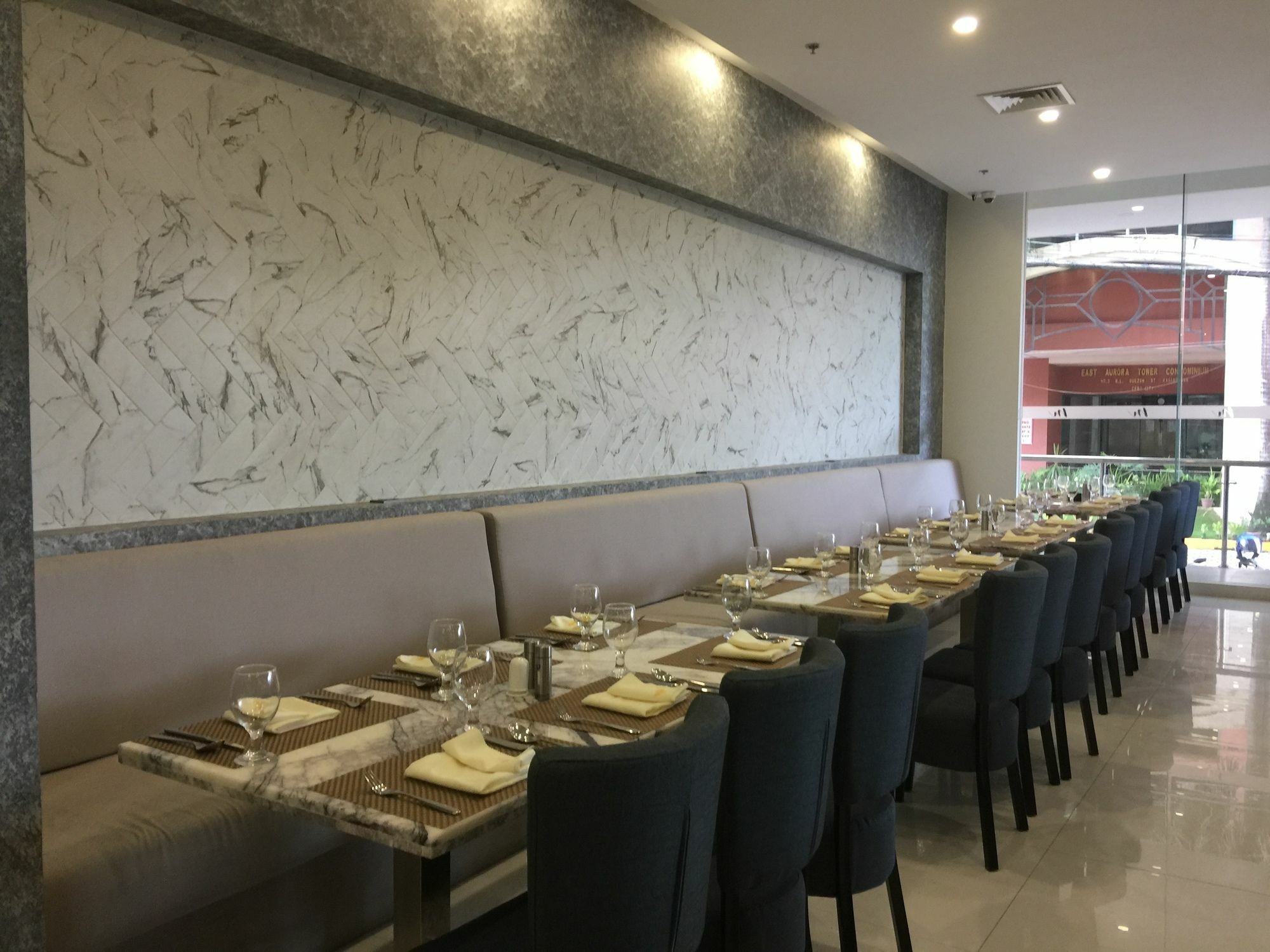 Mezzo Hotel Cebu Extérieur photo